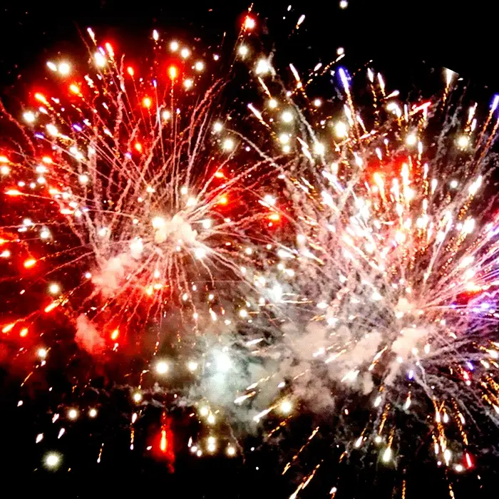 American Glory® 60-Shots XL® Aerial Finale Set® - Image 2