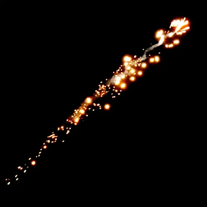 Blunts® 8 Shot XL® Roman Candles - Image 2