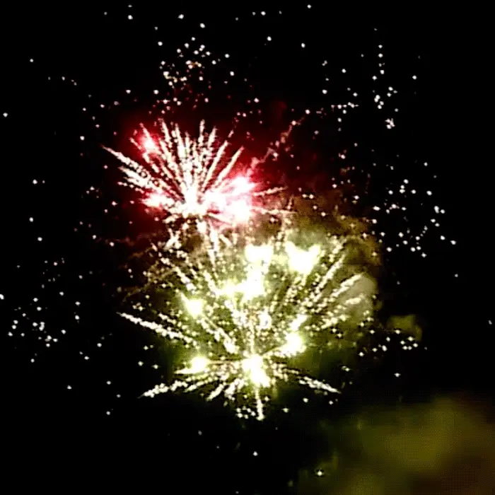 Galaxies™ 100-Shots XL® Aerial Finale Set® - Image 2