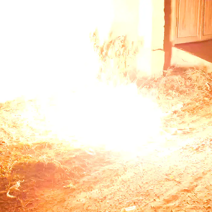 M-1000 Single Fuse Firecracker - Image 2